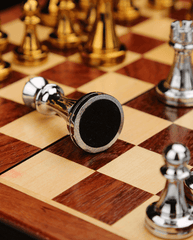 30*30*2.7cm Upscale Metal Chess Set Folding Chessboard Zinc Alloy Pieces Gold&Sliver 30*30*2.7cm Upscale Metal Chess Set Folding Chessboard Zinc Alloy Pieces Gold&Sliver - auloves