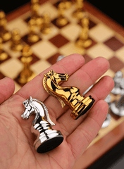 30*30*2.7cm Upscale Metal Chess Set Folding Chessboard Zinc Alloy Pieces Gold&Sliver 30*30*2.7cm Upscale Metal Chess Set Folding Chessboard Zinc Alloy Pieces Gold&Sliver - auloves