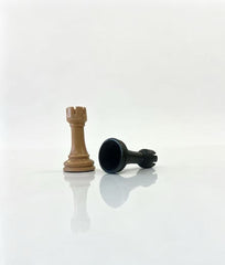 Luxury 38*38*8cm wooden Chess Set with table Design