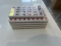 168 Tile Singapore Malaysia Mahjong Set Gold Large Tiles with Jokers